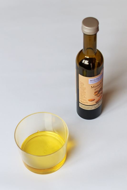 Sweet Almond Oil - Cold Pressed Carrier Oil